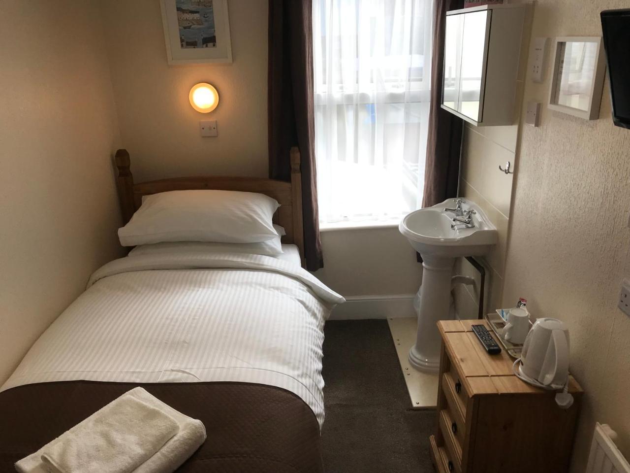 Trevellis Bed And Breakfast New Quay Exterior foto